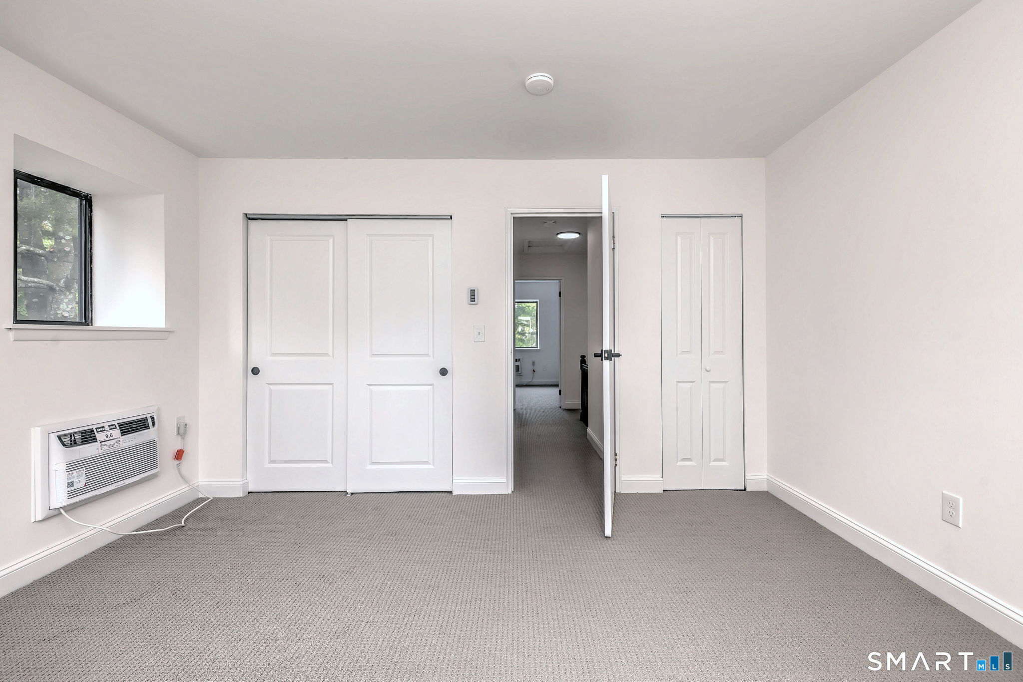 81 Sterling Village Meriden CT 06450