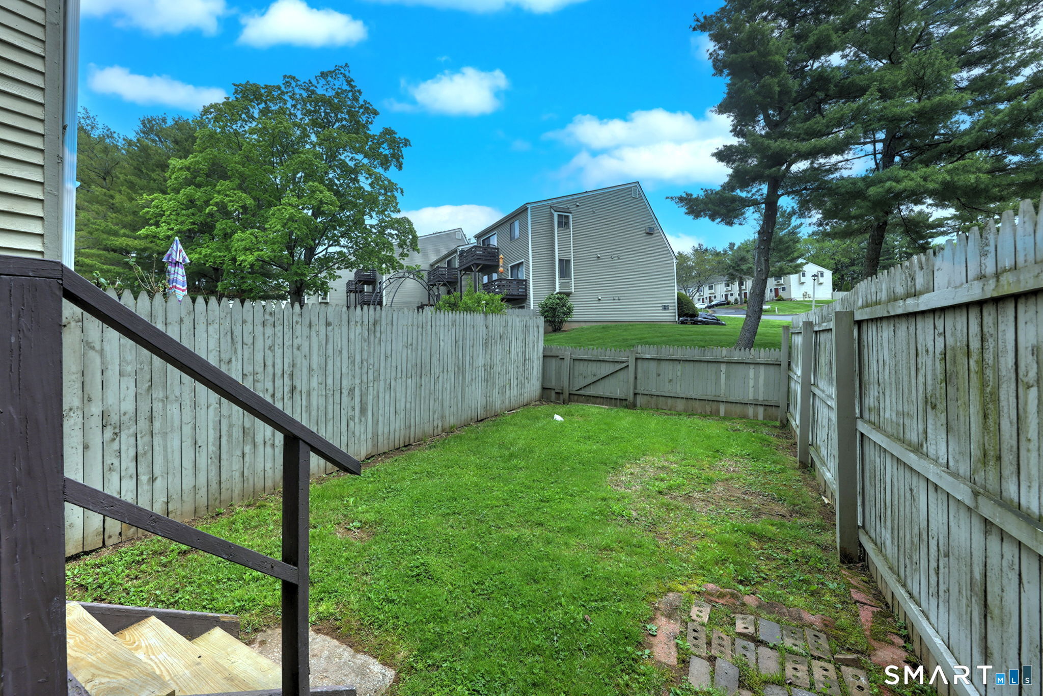 81 Sterling Village Meriden CT 06450