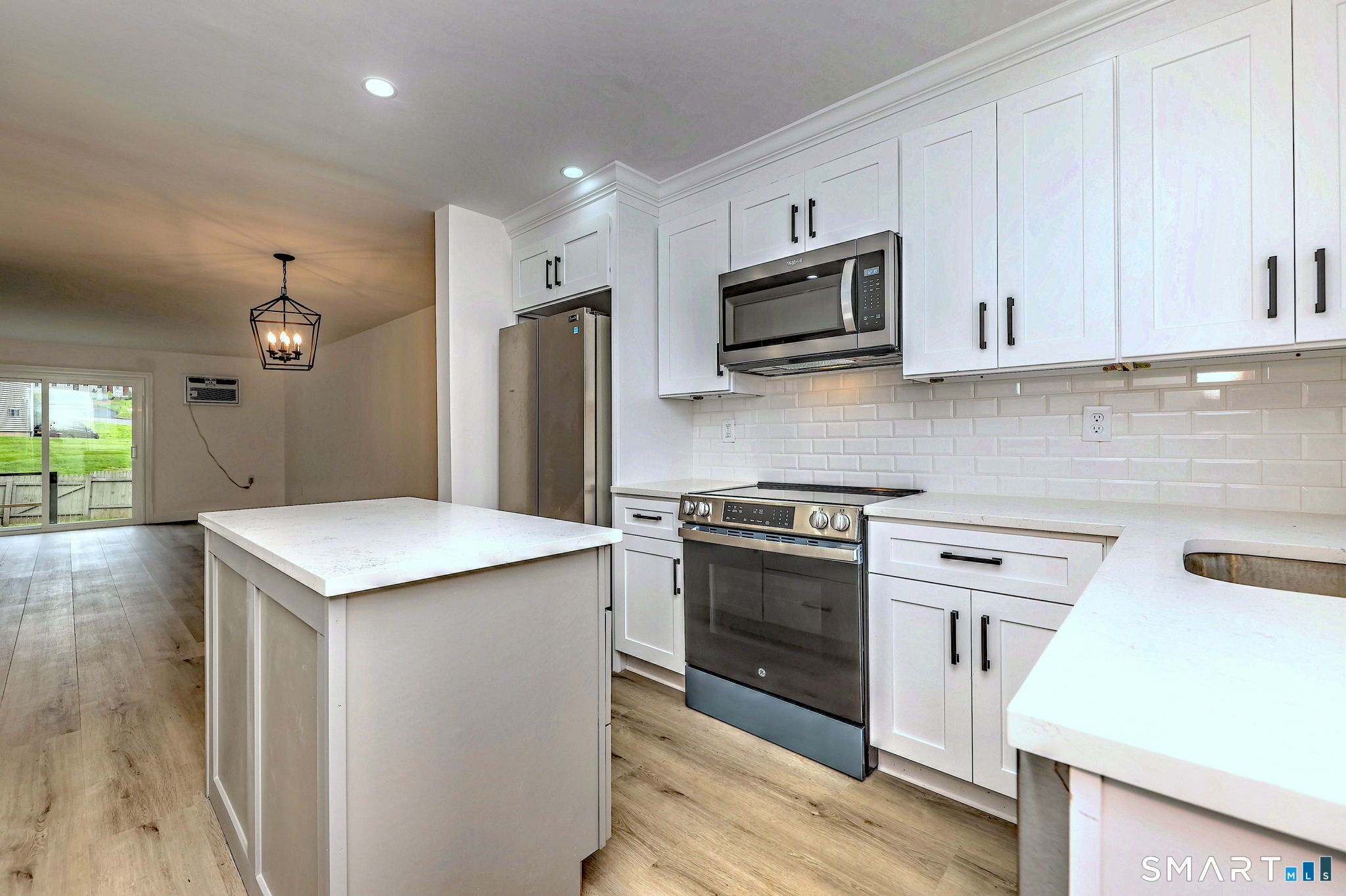81 Sterling Village Meriden CT 06450