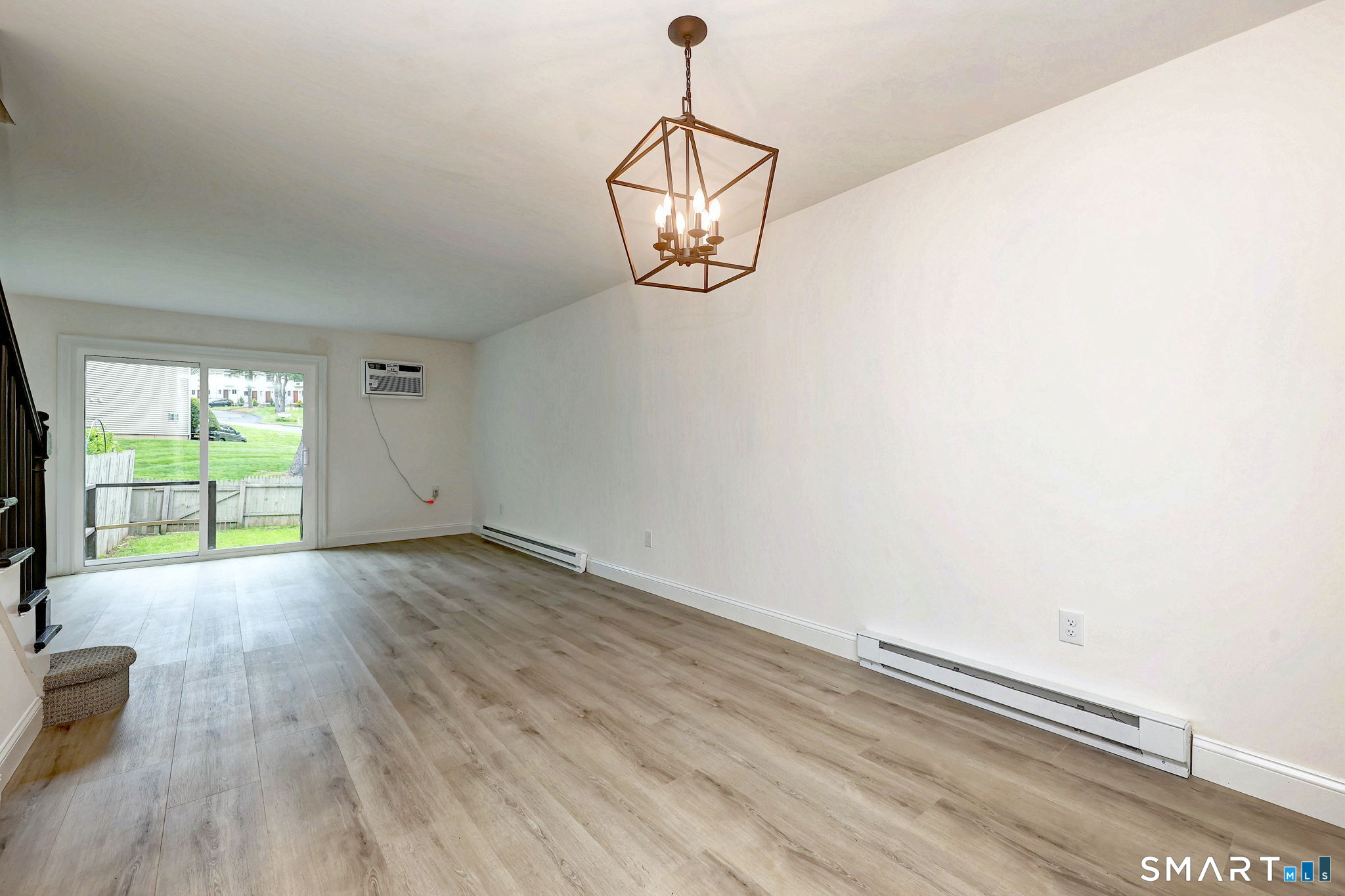 81 Sterling Village Meriden CT 06450