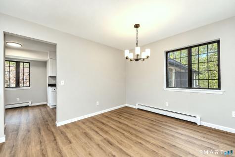 562 Swanson Crescent Milford CT 06461