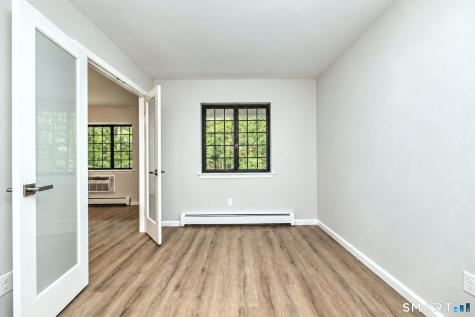 562 Swanson Crescent Milford CT 06461