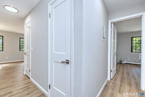 562 Swanson Crescent Milford CT 06461