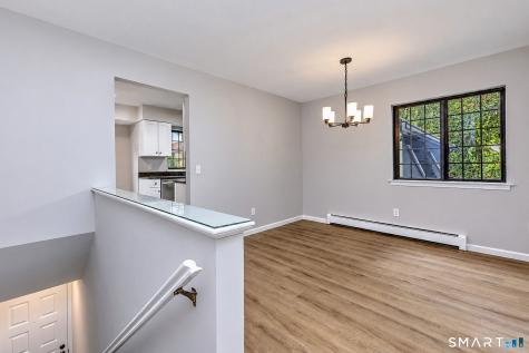 562 Swanson Crescent Milford CT 06461