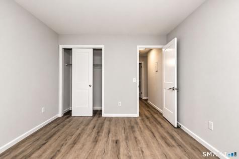 562 Swanson Crescent Milford CT 06461