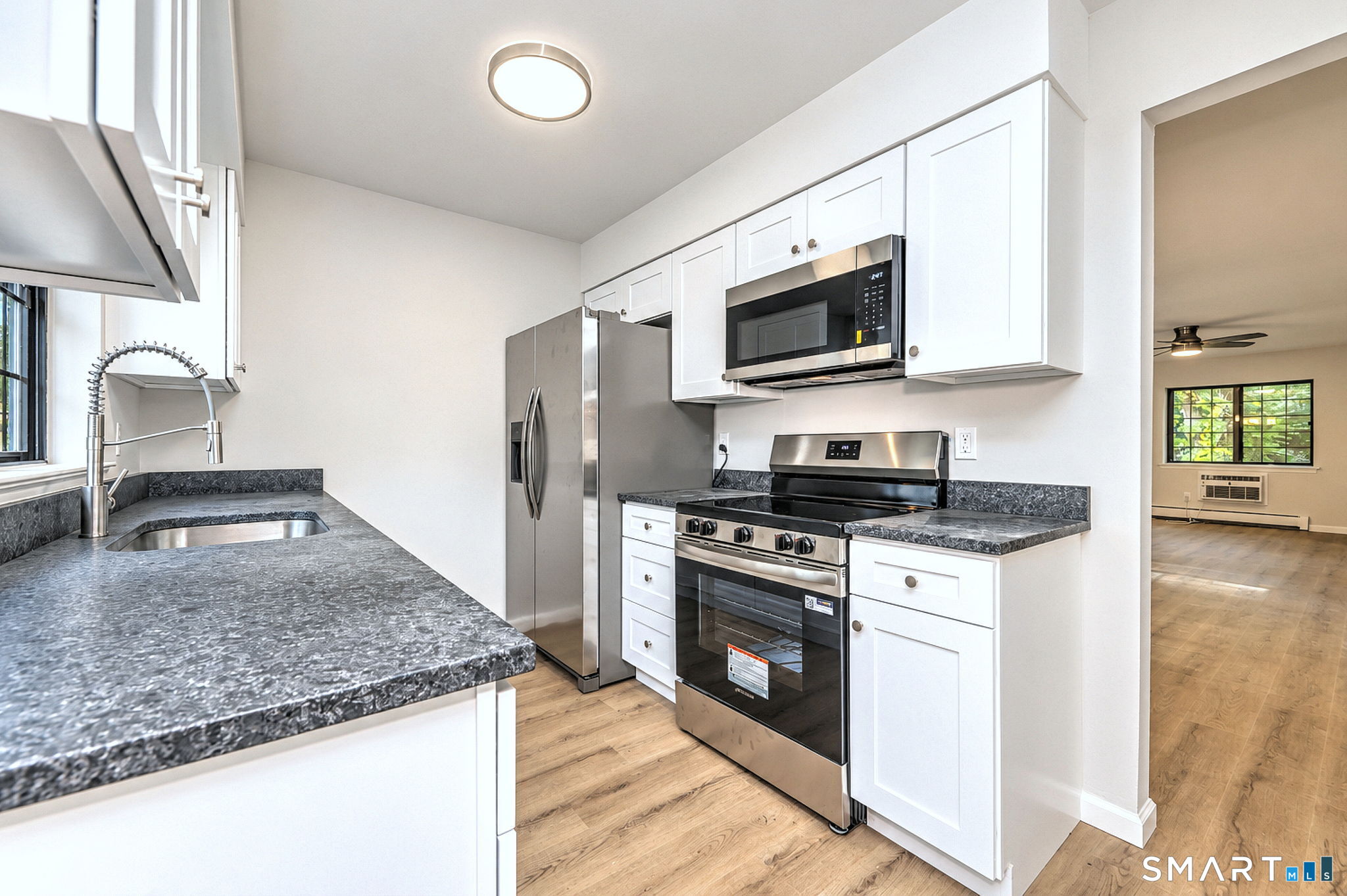 562 Swanson Crescent Milford CT 06461
