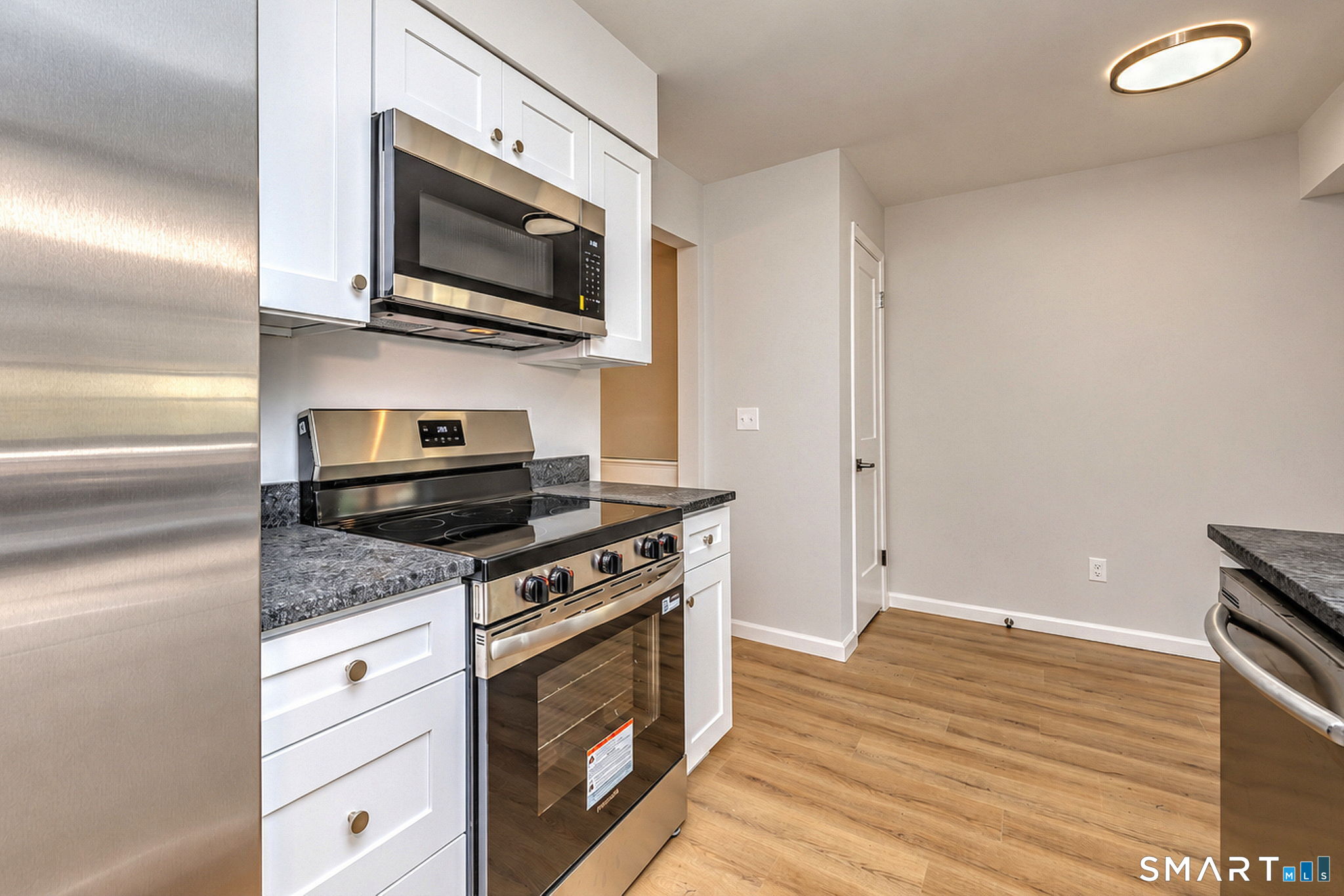 562 Swanson Crescent Milford CT 06461