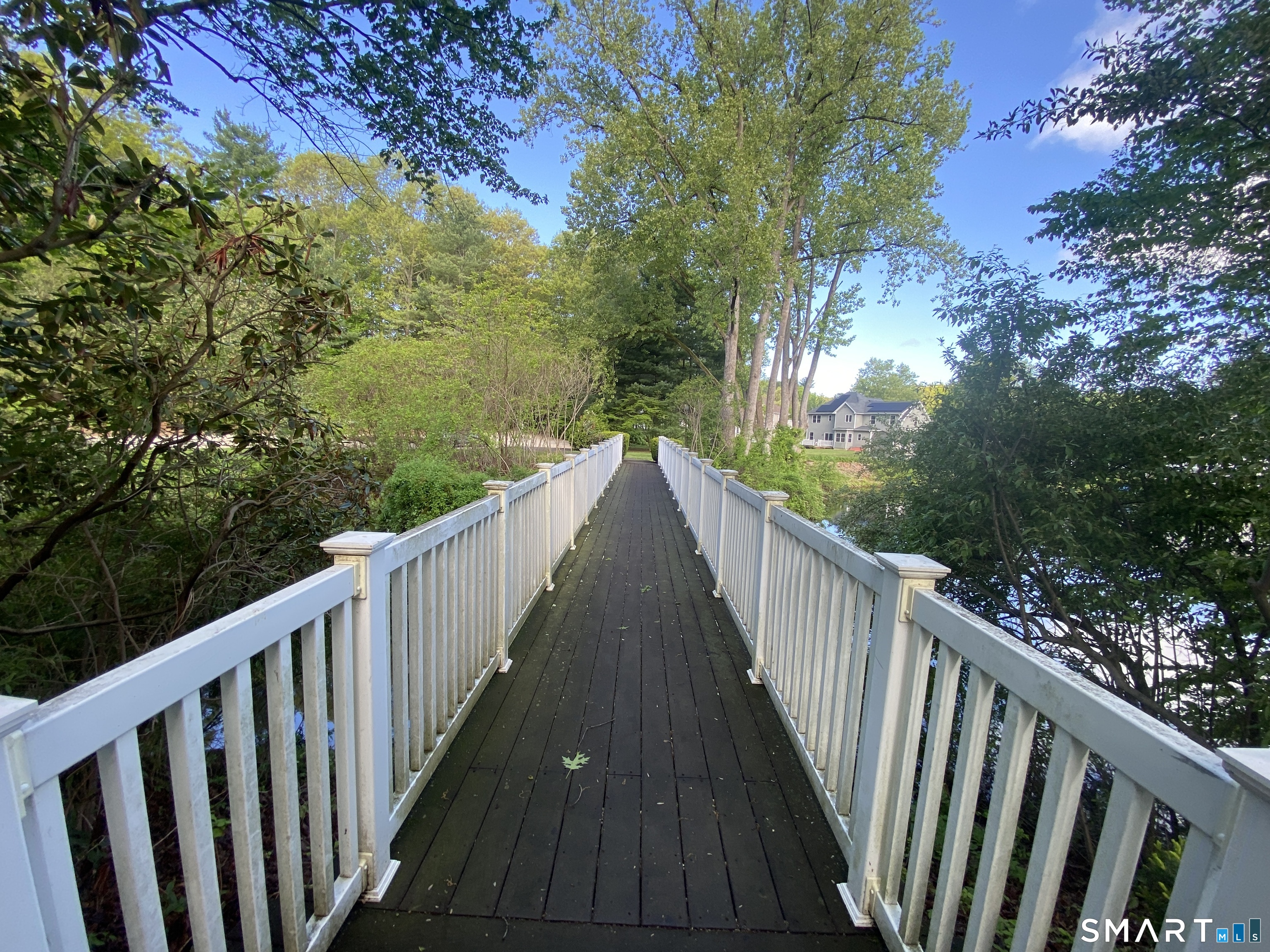 23 Rhodora Terrace Windsor CT 06095
