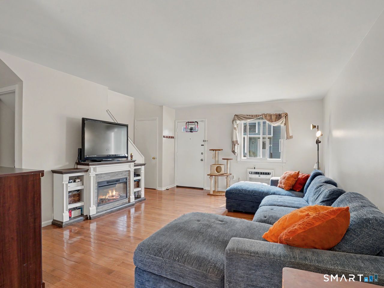 16 Donna Drive Norwalk CT 06854