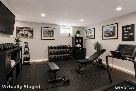 16 Donna Drive Norwalk CT 06854