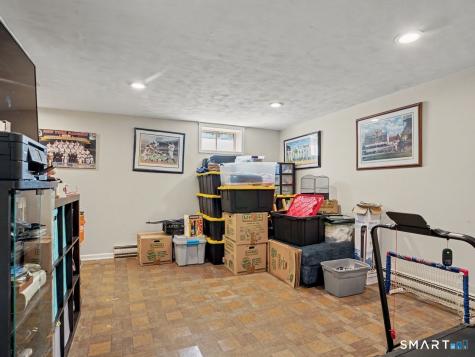16 Donna Drive Norwalk CT 06854