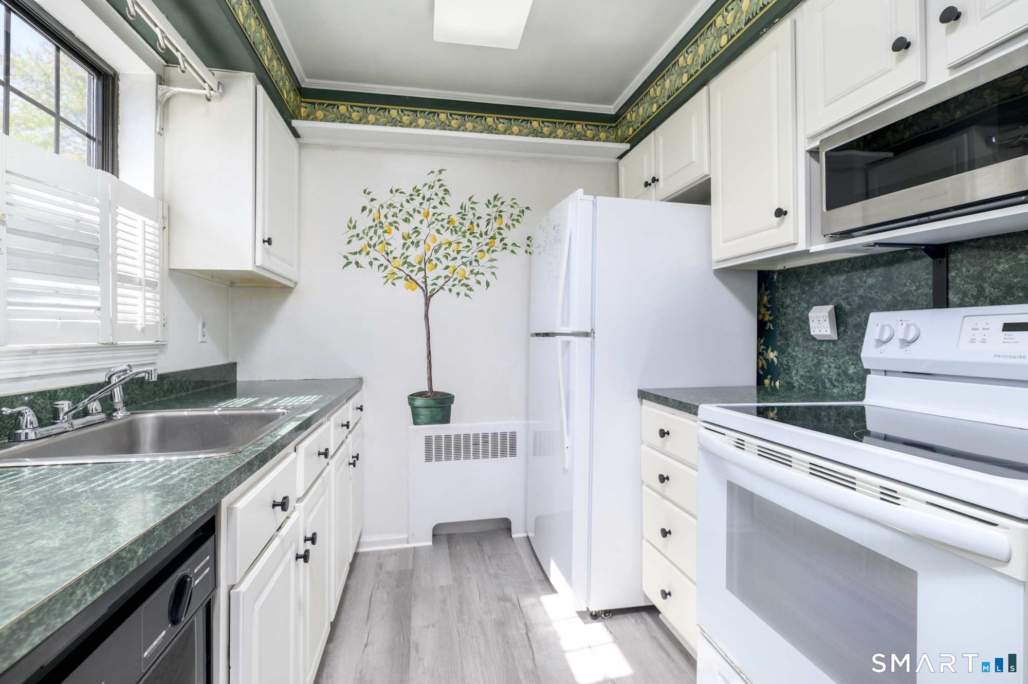 217 Foxwood Lane Milford CT 06461