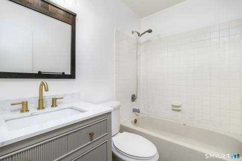 217 Foxwood Lane Milford CT 06461