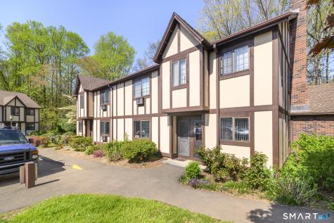 217 Foxwood Lane Milford CT 06461