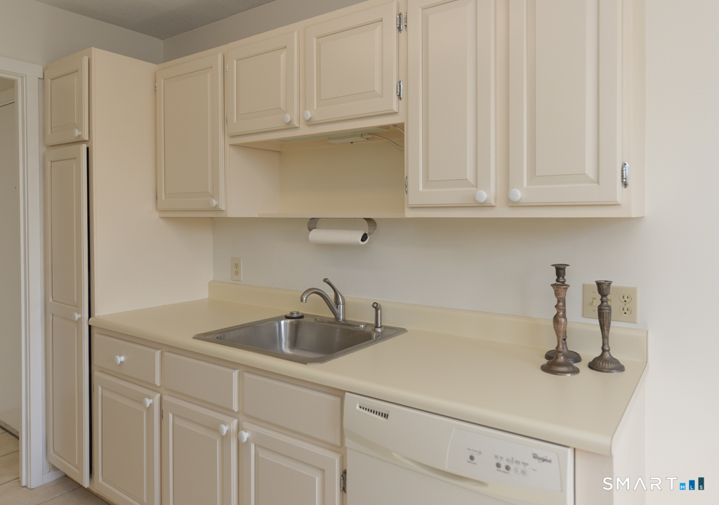 254 Heritage Village Southbury CT 06488