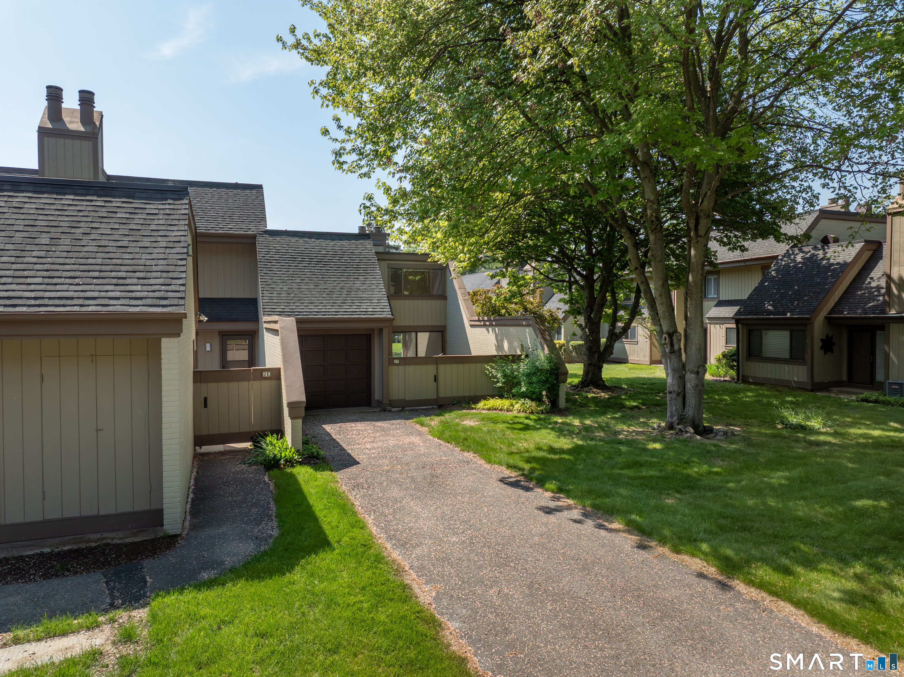 85 Viscount Drive Milford CT 06460