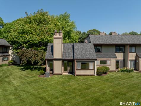 85 Viscount Drive Milford CT 06460