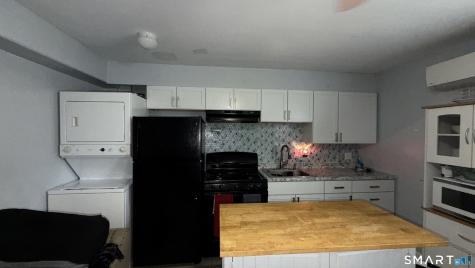 373 Granfield Avenue Bridgeport CT 06610