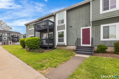 557 Glendale Avenue Bridgeport CT 06606