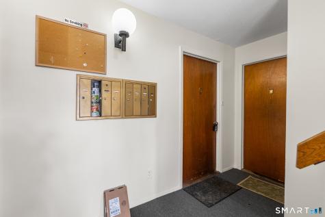557 Glendale Avenue Bridgeport CT 06606