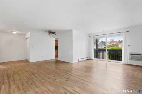557 Glendale Avenue Bridgeport CT 06606