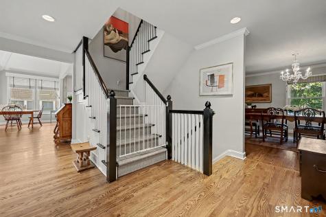 942 South Pine Creek Road Fairfield CT 06824