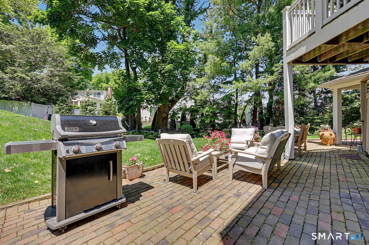 942 South Pine Creek Road Fairfield CT 06824