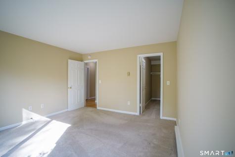 136 Pembroke Road Danbury CT 06811