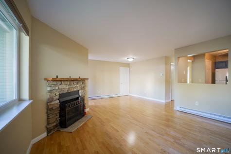 136 Pembroke Road Danbury CT 06811