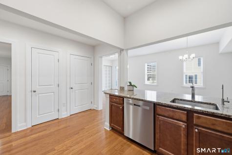 8 Sherwood Street Mansfield CT 06268