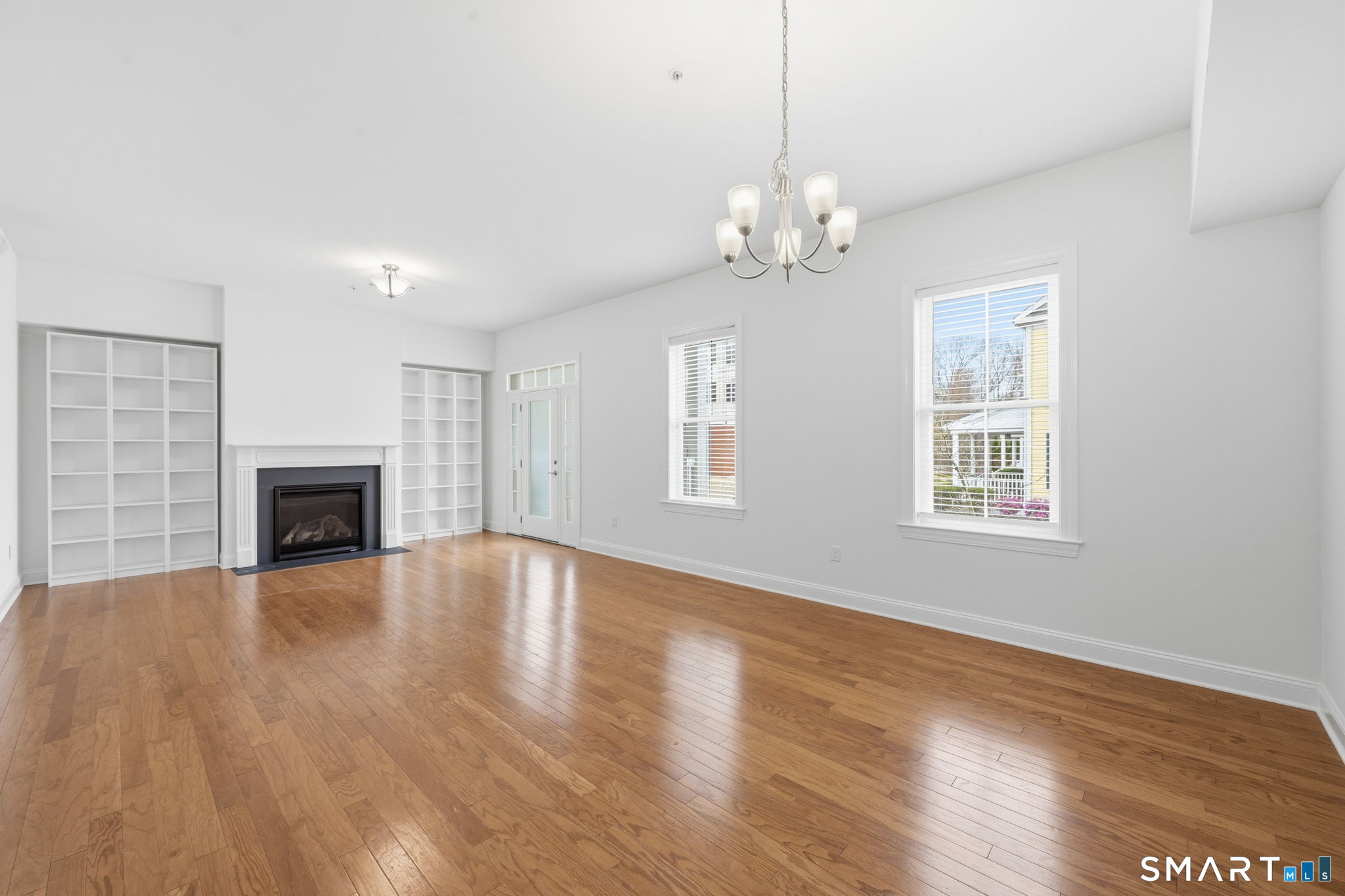 8 Sherwood Street Mansfield CT 06268