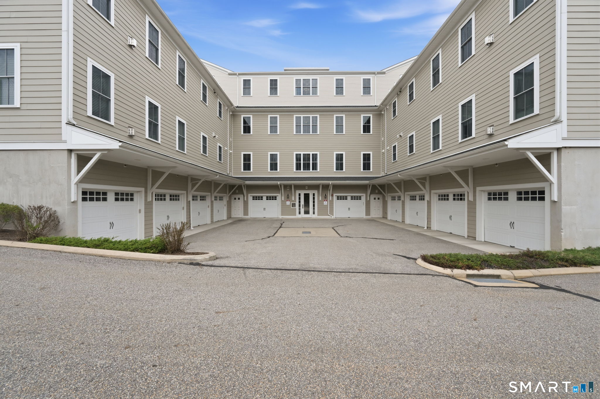 8 Sherwood Street Mansfield CT 06268
