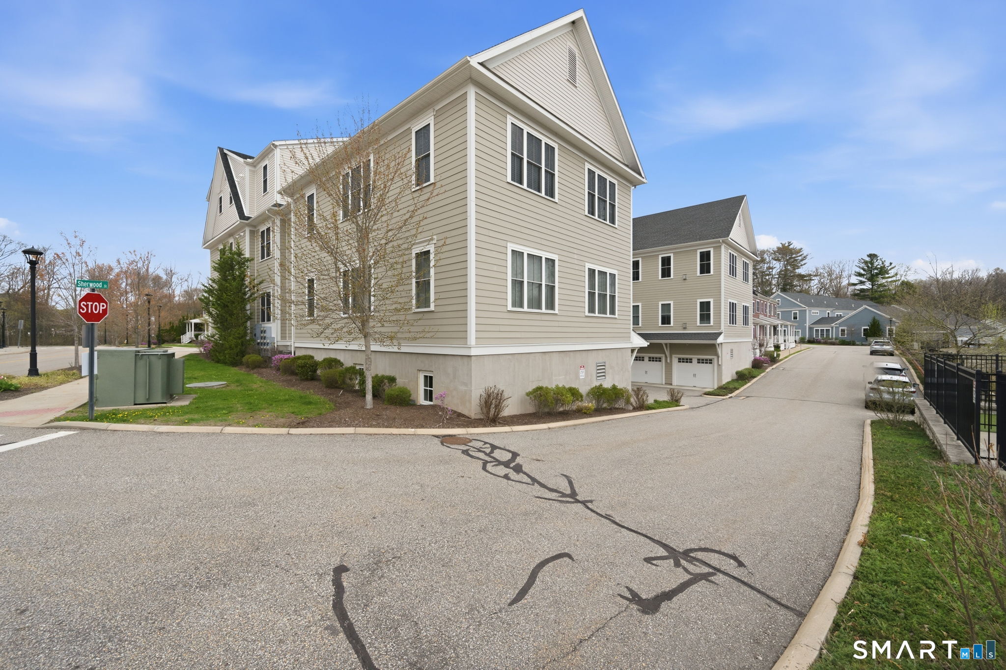 8 Sherwood Street Mansfield CT 06268