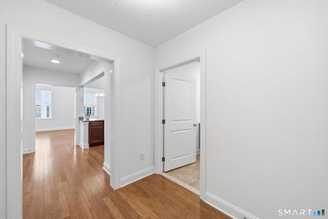 8 Sherwood Street Mansfield CT 06268
