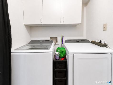 15 Crown Knoll Court Groton CT 06340
