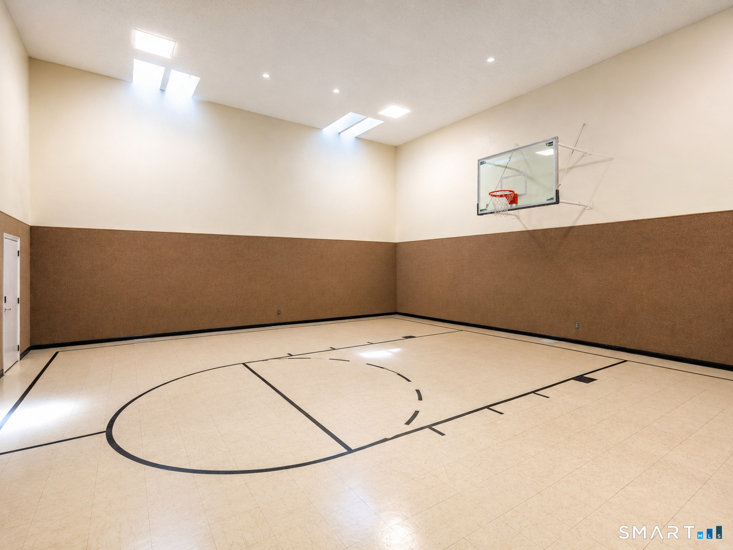 15 Crown Knoll Court Groton CT 06340