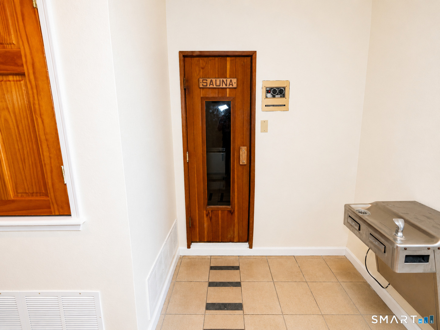 15 Crown Knoll Court Groton CT 06340