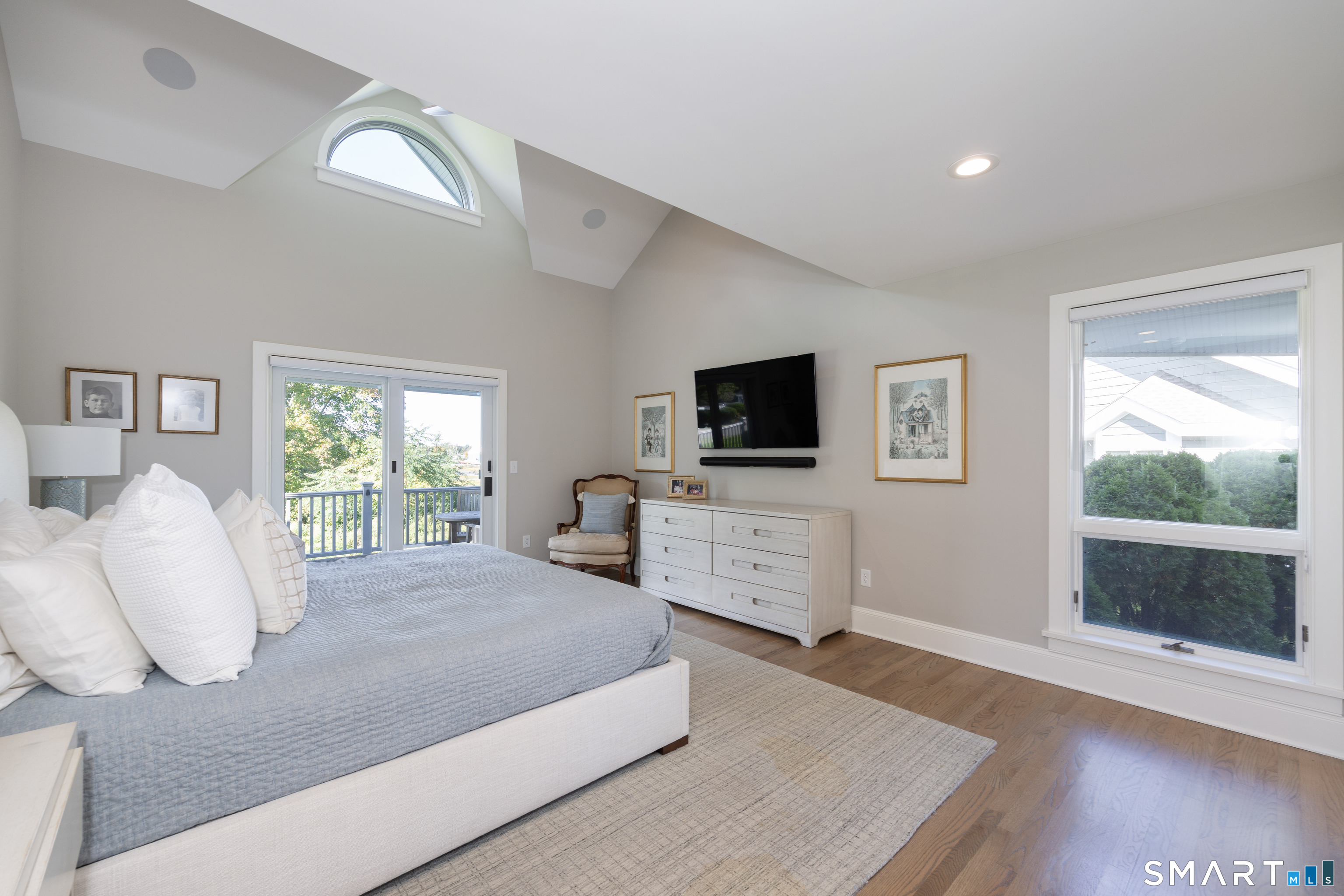15 Linden Shores Branford CT 06405