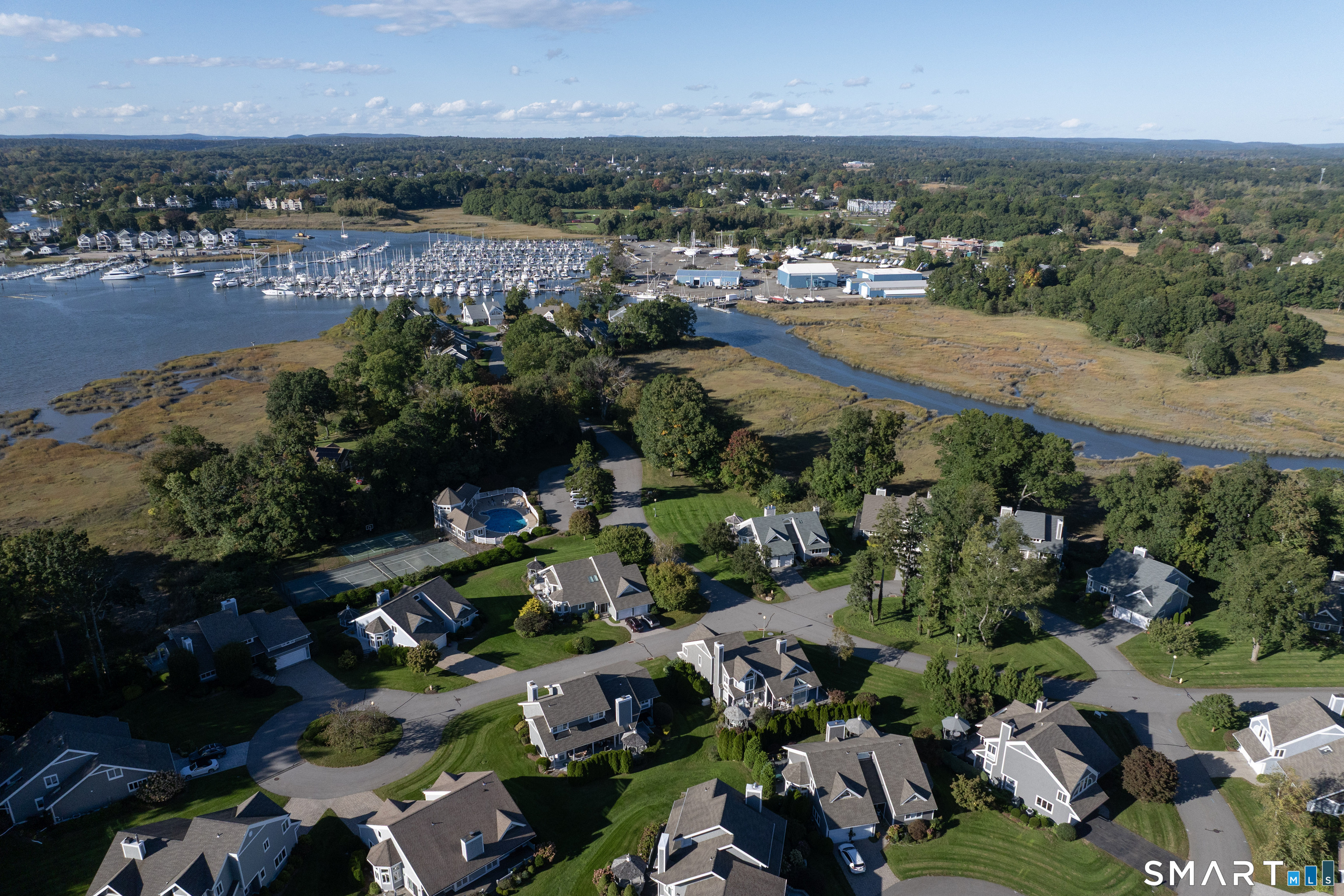 15 Linden Shores Branford CT 06405