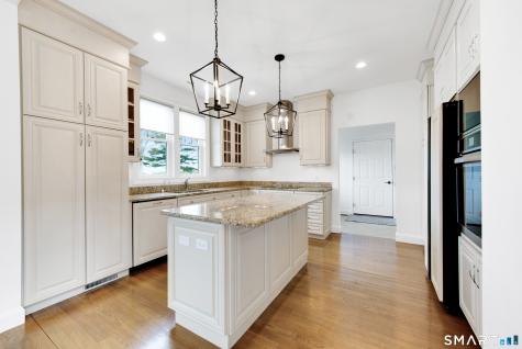 446 Main Street Old Saybrook CT 06475