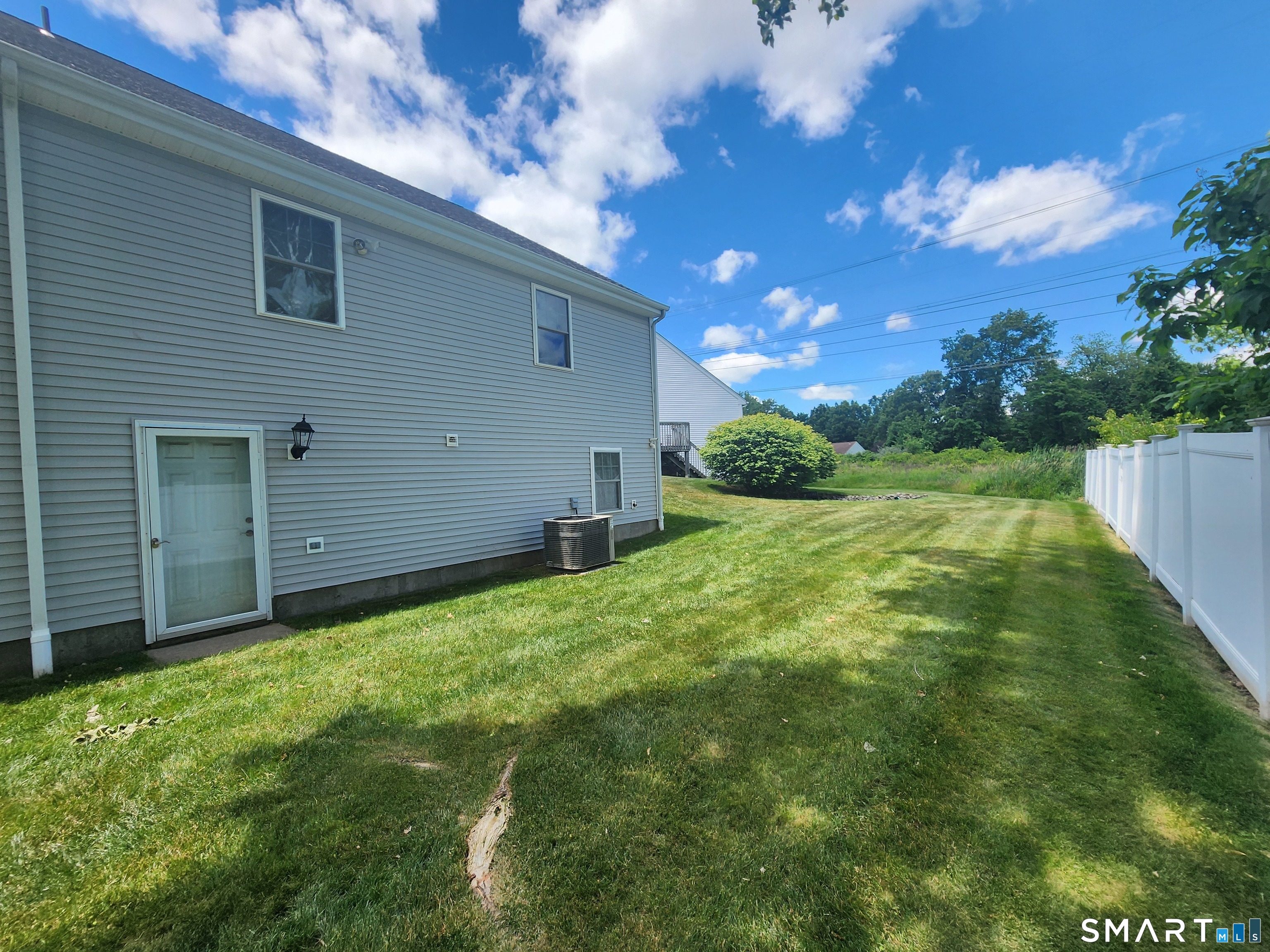 1943 Logans Way Windsor CT 06095