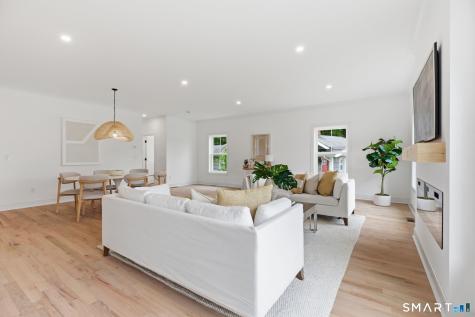 29 Suzanne Circle Fairfield CT 06825