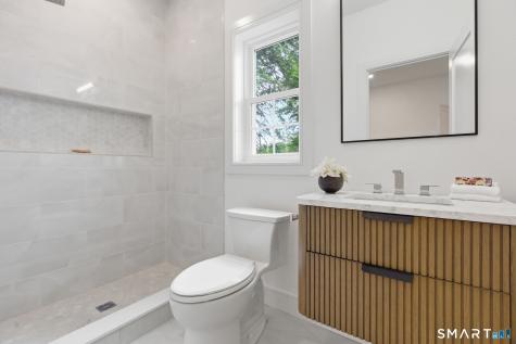29 Suzanne Circle Fairfield CT 06825