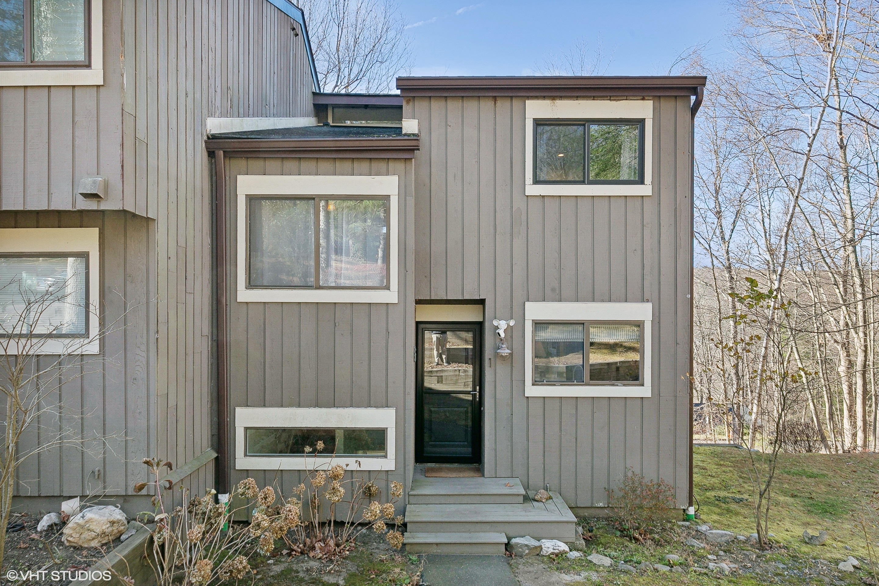 1 Hickory Lane Woodbury CT 06798