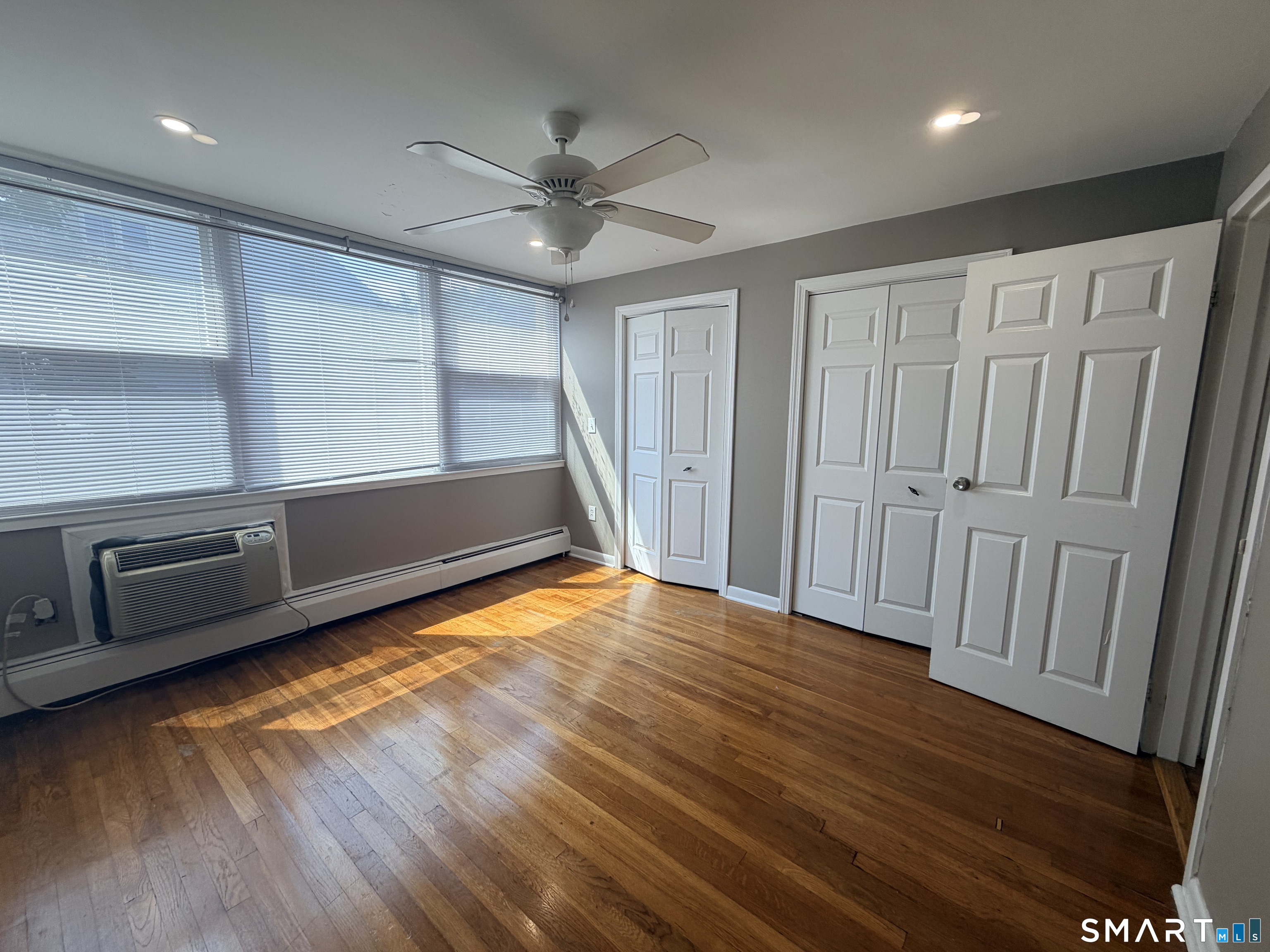 15 Ellsworth Street Bridgeport CT 06605