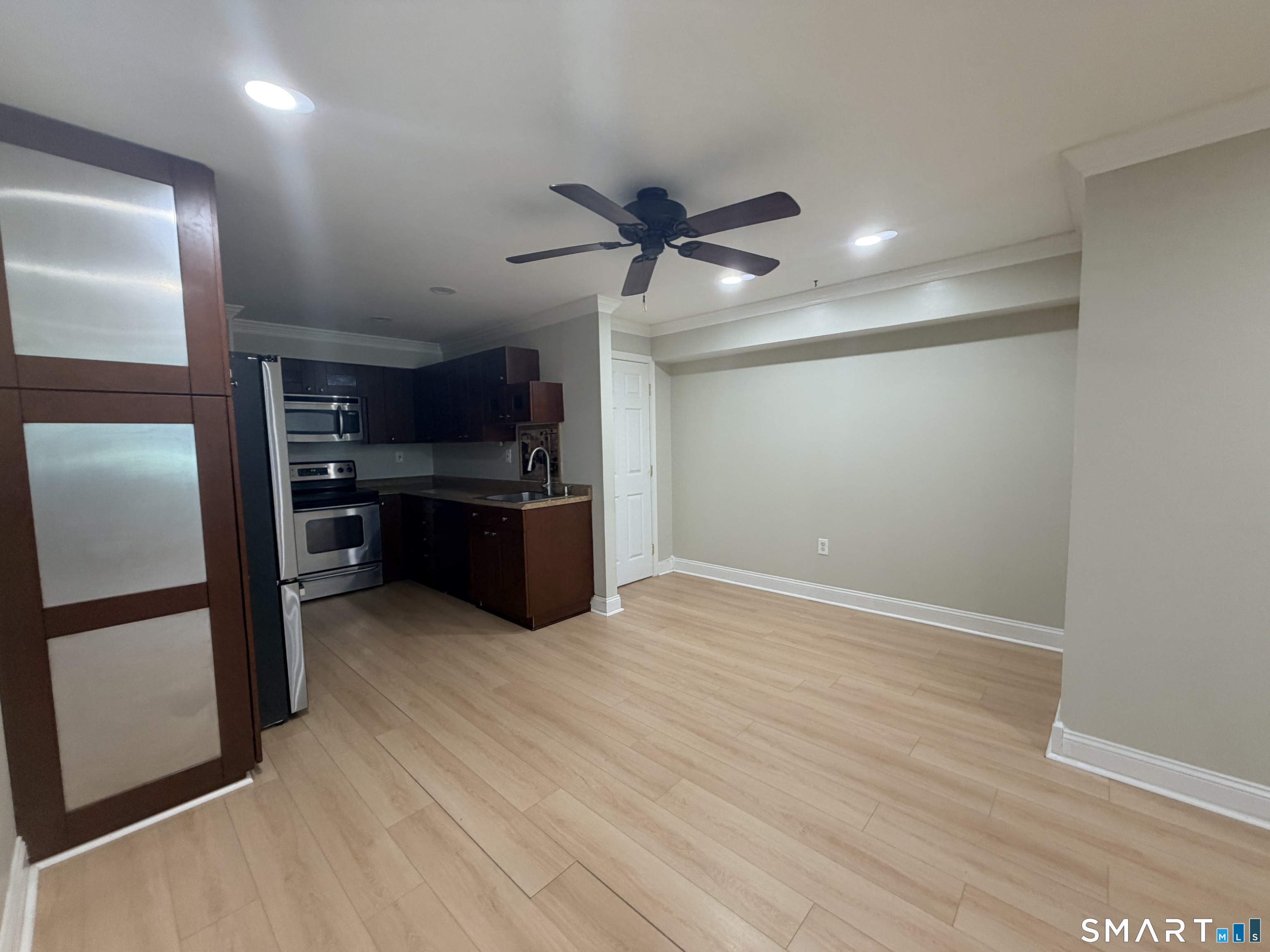 15 Ellsworth Street Bridgeport CT 06605