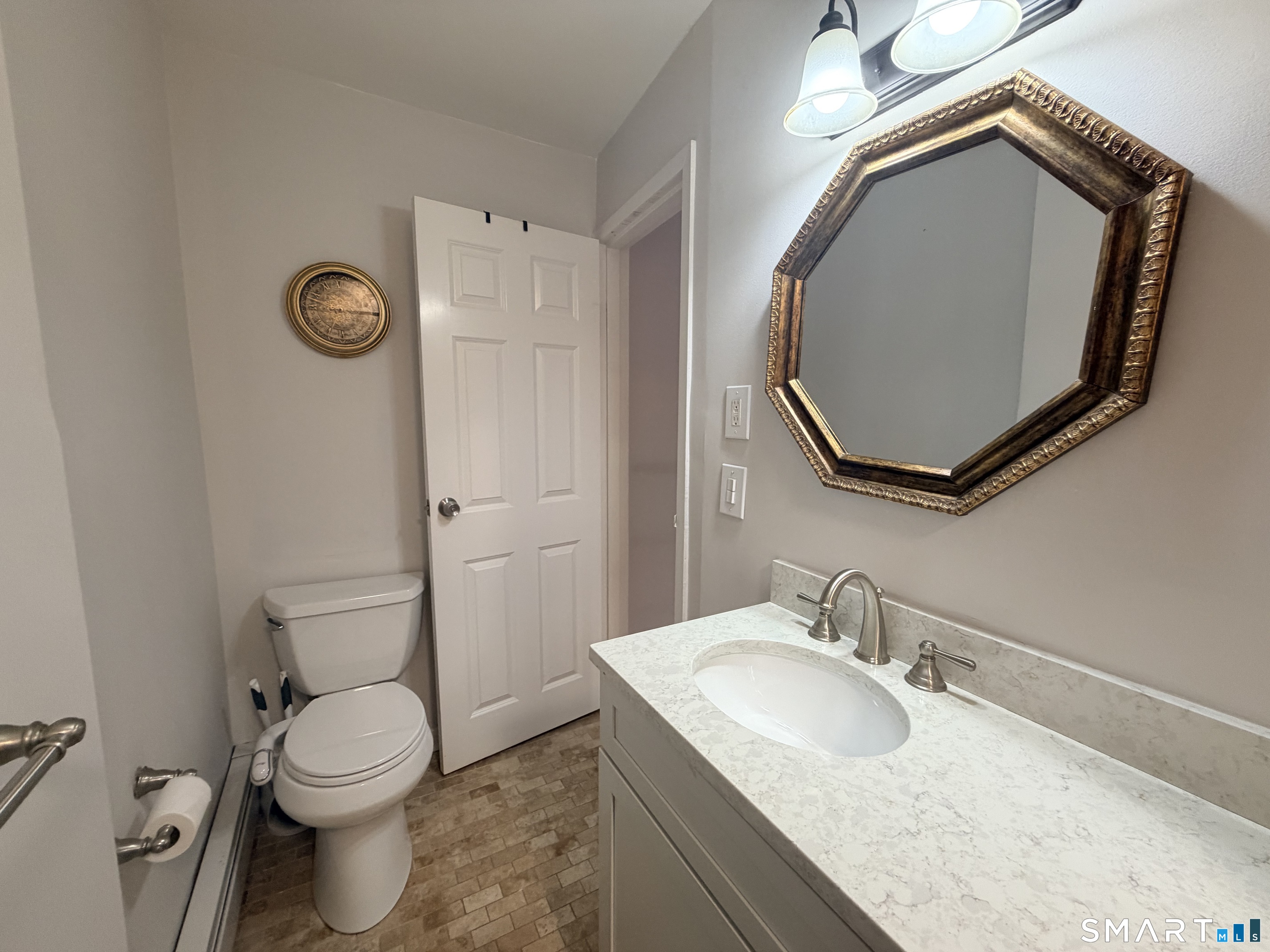 15 Ellsworth Street Bridgeport CT 06605