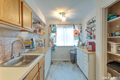 81 Deer Run Bethel CT 06801
