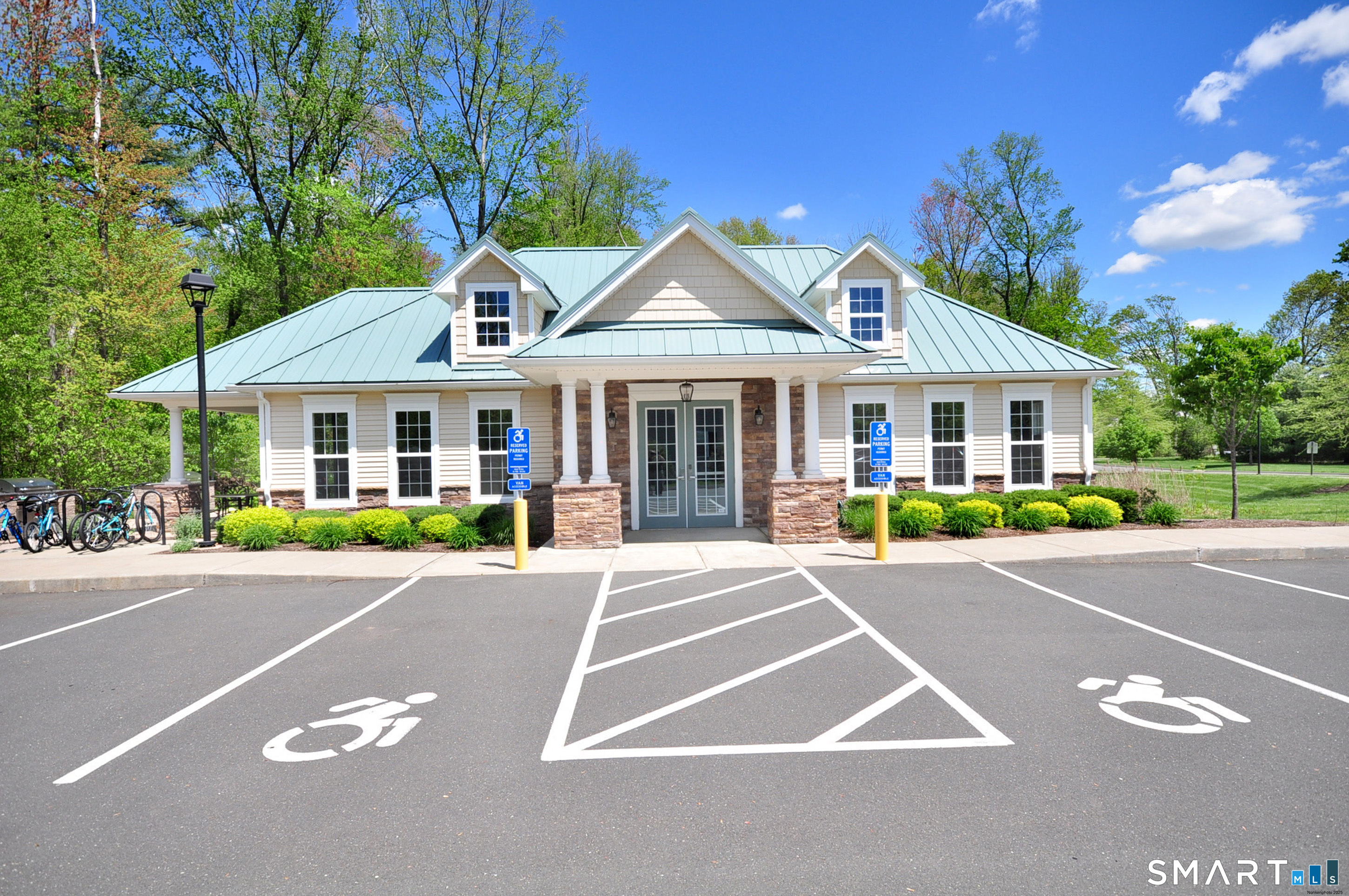 188 Pepin Place South Windsor CT 06074