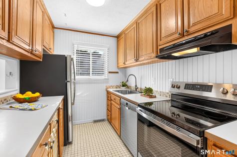 810 Timber Lane Canton CT 06019